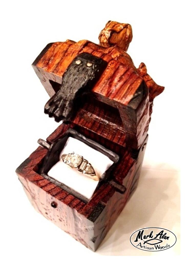 ring box, artisan ring box